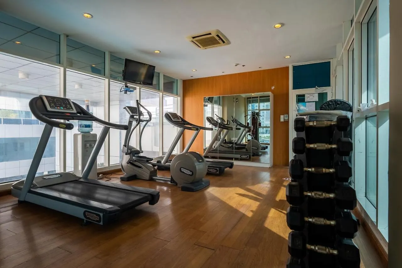 Gulf Oasis Hotel Apartments Fz Llc Dubai 3*,