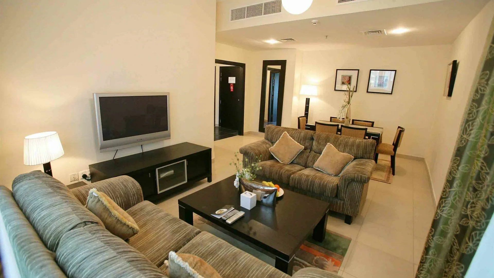 Gulf Oasis Hotel Apartments Fz Llc Dubai Aparthotel
