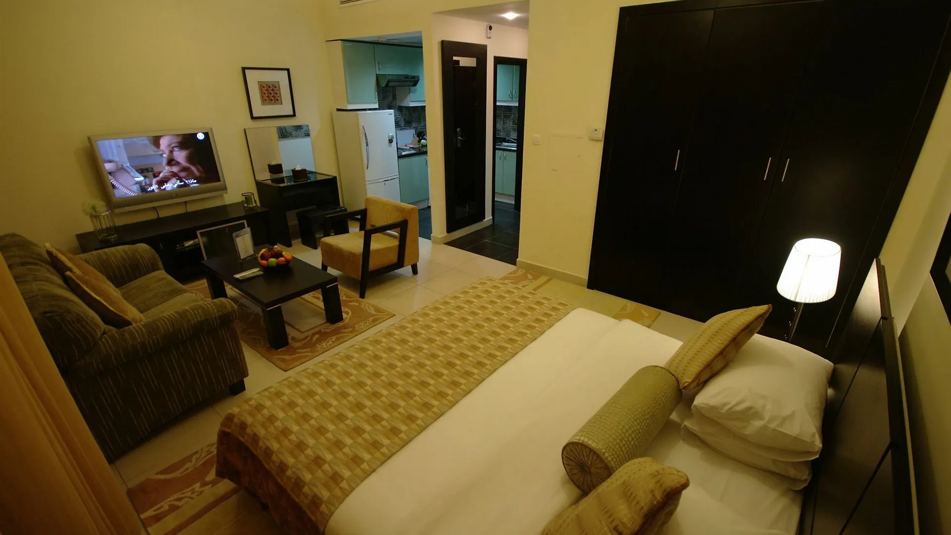 Gulf Oasis Hotel Apartments Fz Llc Dubai 3*,
