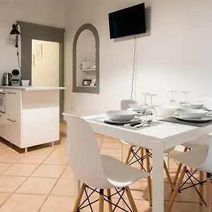 2 Next To A Market And Piazza Santa Croce - Homeunity Apartment Florence