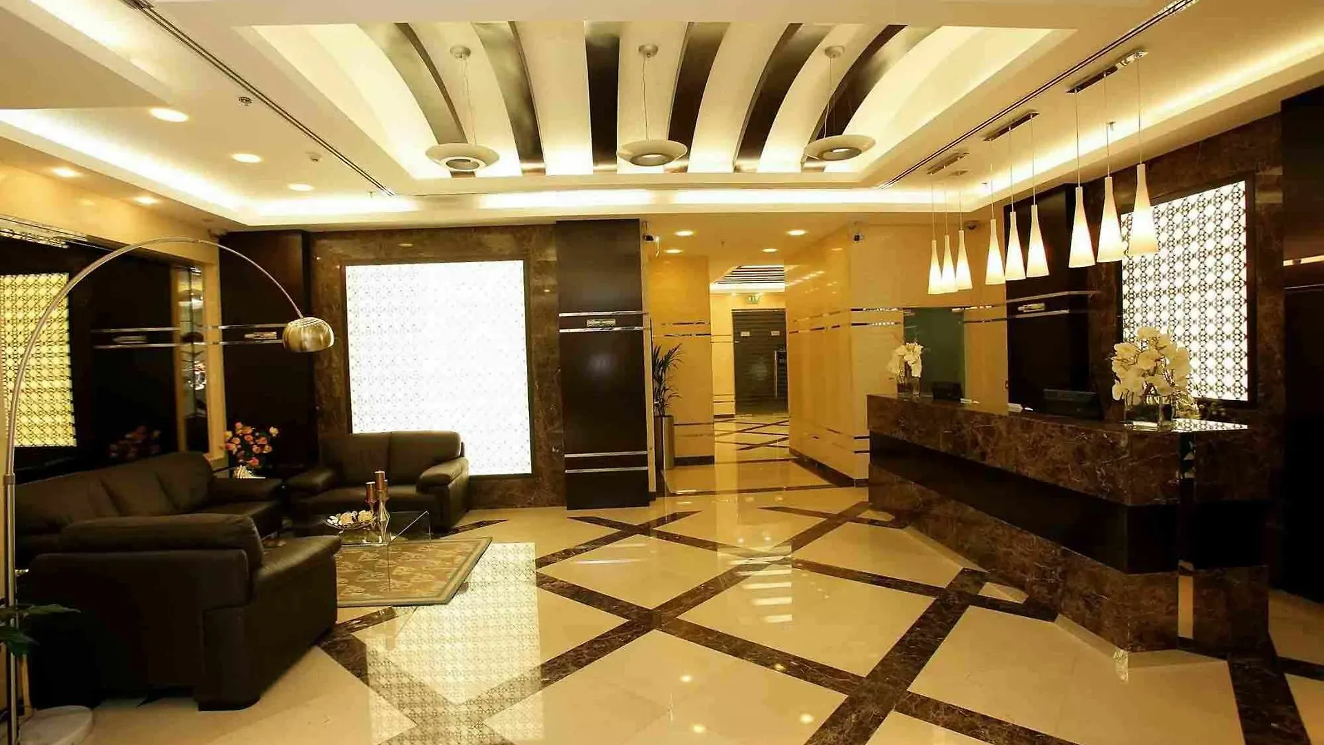Gulf Oasis Hotel Apartments Fz Llc Dubai